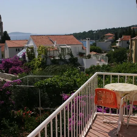 And By The Sea Hvar - 141 Gasthof Hvar Town