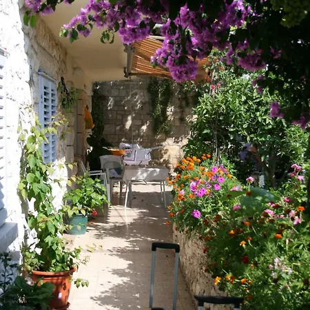 Guest house And By The Sea Hvar - 141