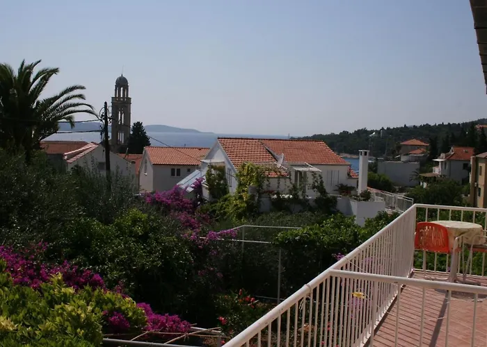 And By The Sea Hvar - 141 Konukevi Hvar Town